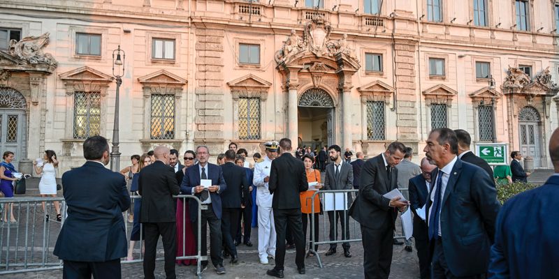 Foto dalla piazza 18