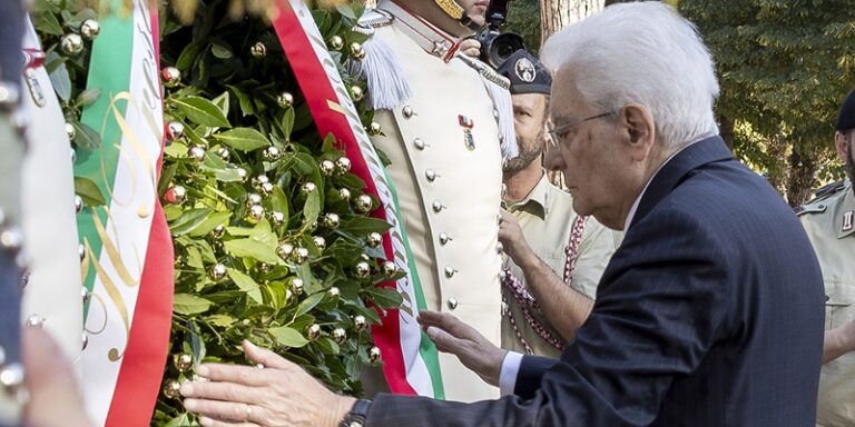 Roma - Il Presidente Sergio Mattarella in occasione della deposizione di una corona d’alloro al Parco della Resistenza, in occasione dell’83° anniversario della Difesa di Roma, oggi 8 settembre 2026(Foto di Paolo Giandotti - Ufficio per la Stampa e la Comunicazione della Presidenza della Repubblica)